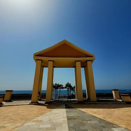 Апартаменти Secret View Elviria *